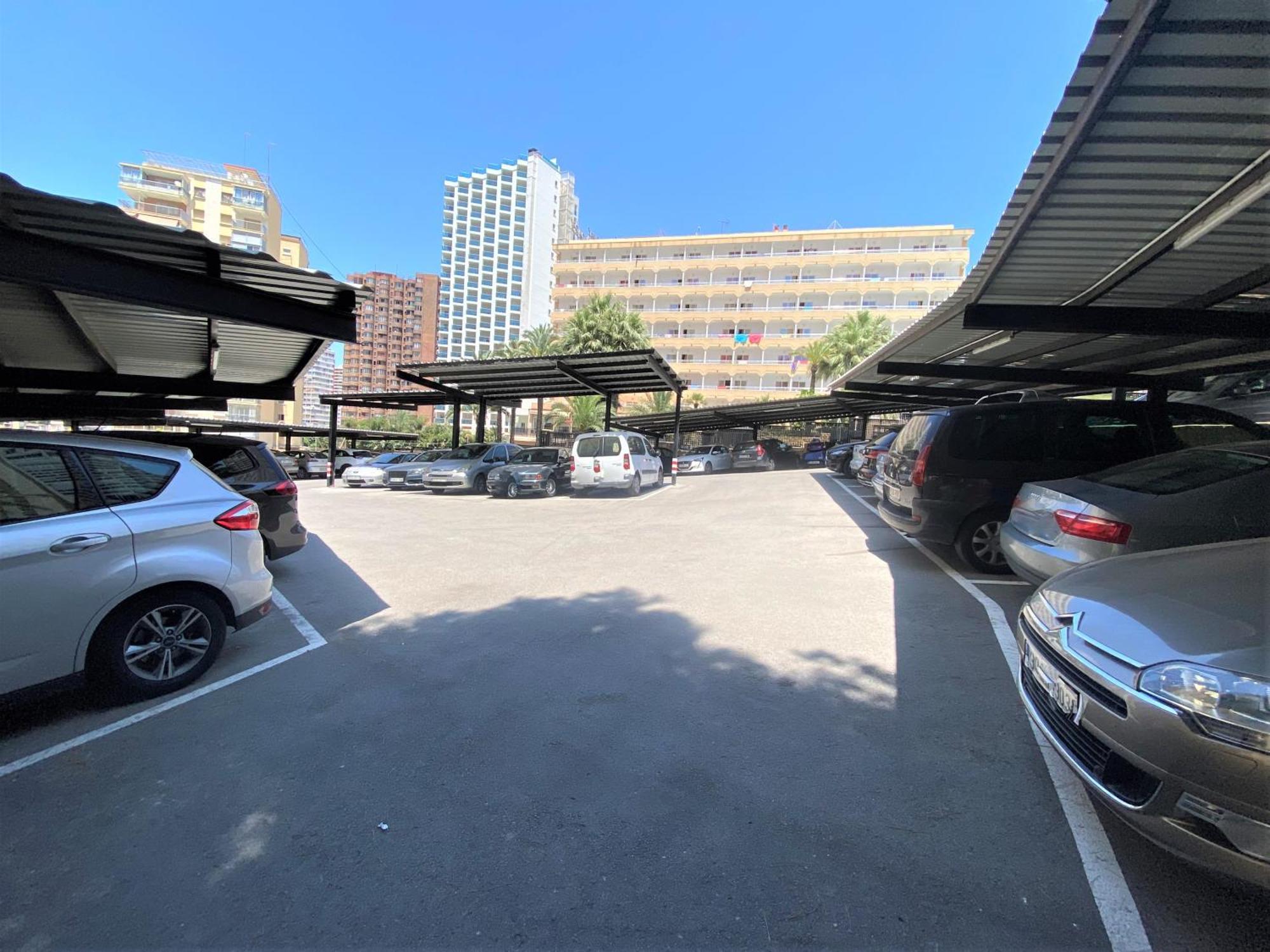Carabelas Apartments Бенидорм Екстериор снимка