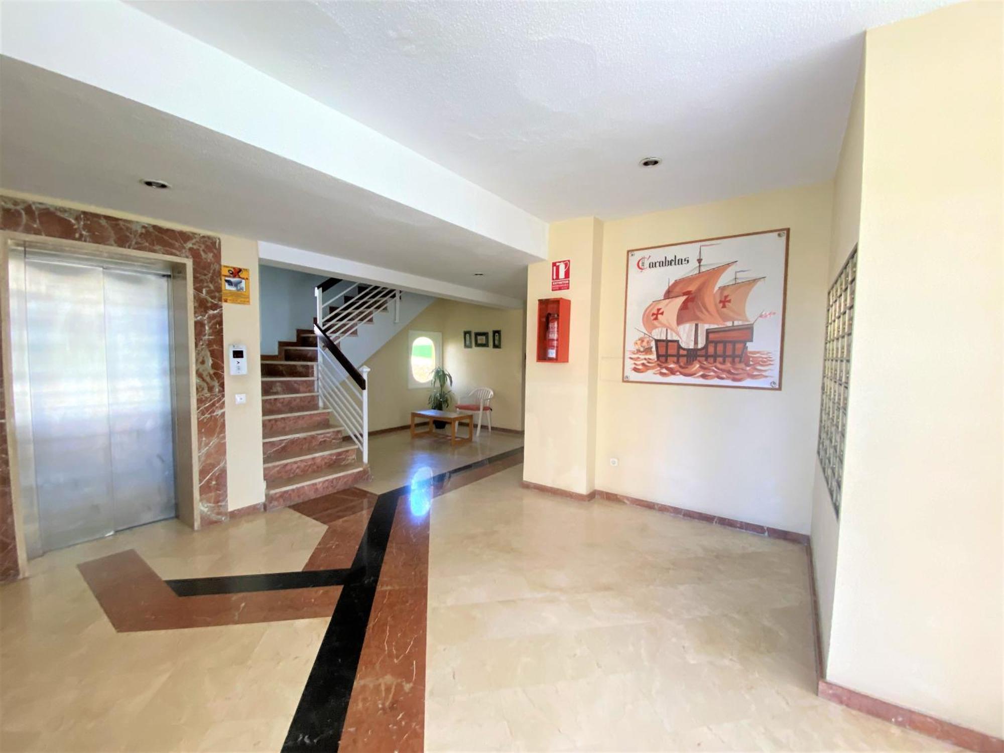 Carabelas Apartments Бенидорм Екстериор снимка