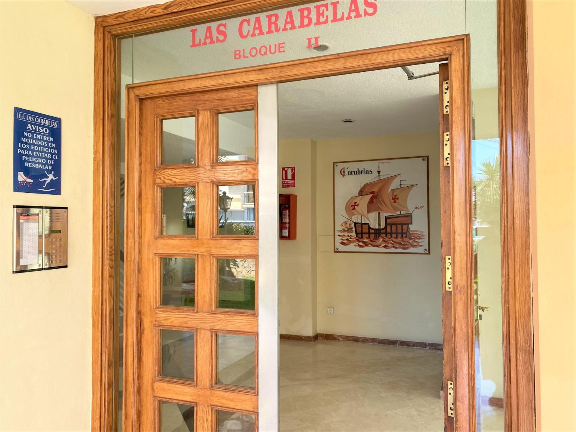 Carabelas Apartments Бенидорм Екстериор снимка