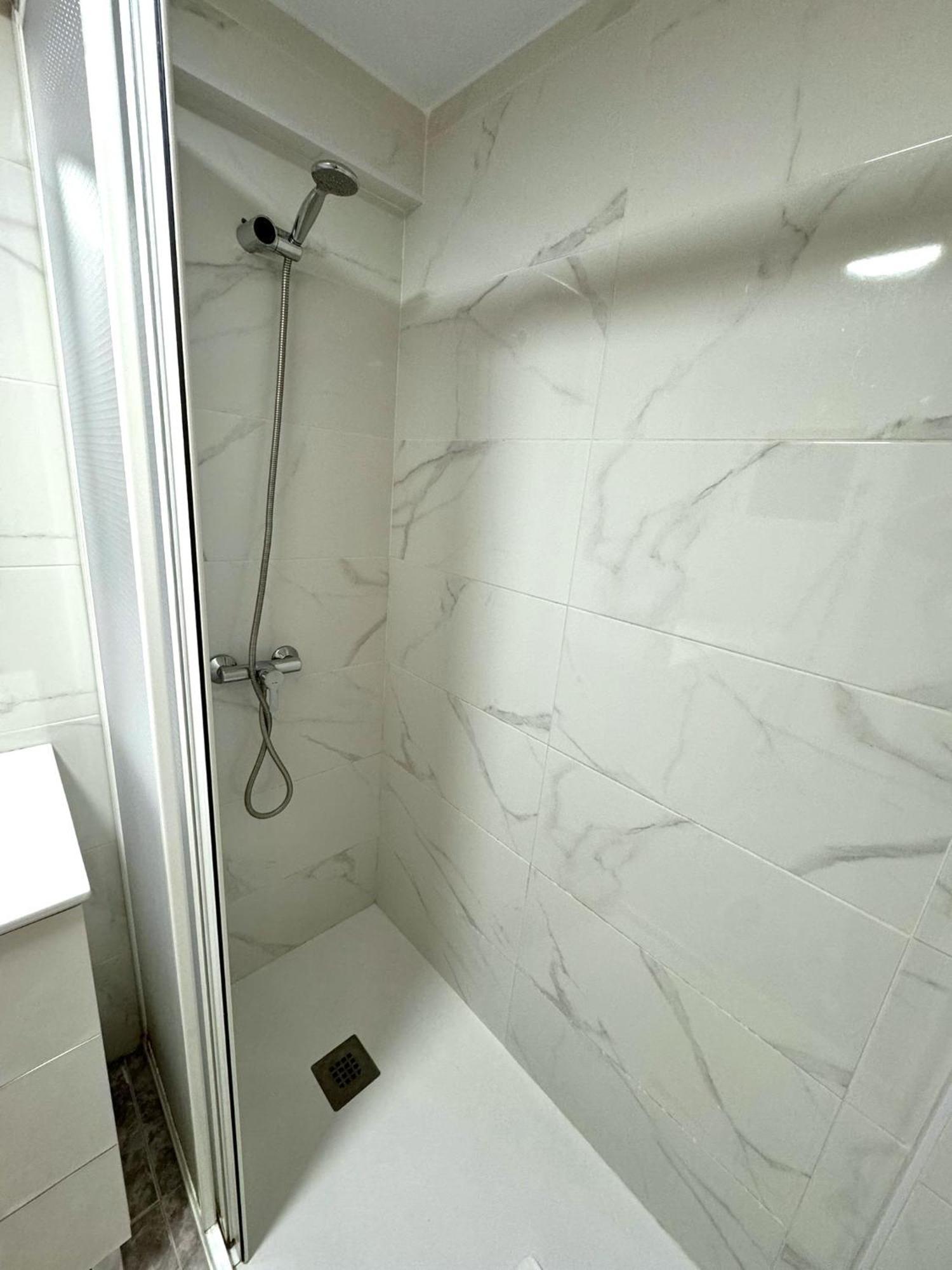 Carabelas Apartments Бенидорм Екстериор снимка